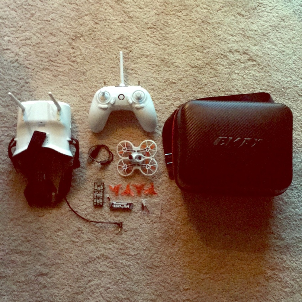 Emax FPV, tinyhawk, beginner quadricopter!